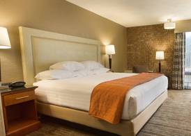 Drury Inn & Suites Austin North 5