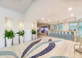 Blu Hotel Laconia Village 2
