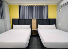 Hotel Metro Lodge Xpress 5