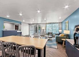 WoodSpring Suites Gilbert - Mesa Gateway Airport 4