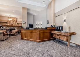 Stony Plain Inn & Suites 2