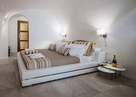 Elite Luxury Suites 4