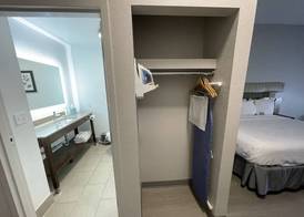 Country Inn & Suites by Radisson, Midway - Tallahassee West 3