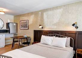 Old Tale Inn 4