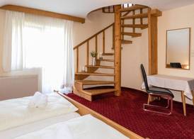 Hotel Wiesenhof 5