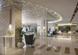 Two Seasons Hotel & Apartments 4