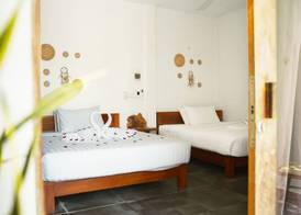 Long Set Resort 4