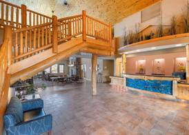 Best Western Premier The Lodge on Lake Detroit 2