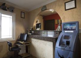 Harbor Inn & Suites Oceanside Marina Camp Pendleton 4