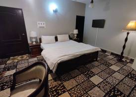 HillTop Hotel 5