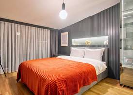 TAKS-INN Hotel 4