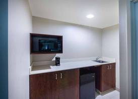 Wingate by Wyndham Oklahoma City Airport 4