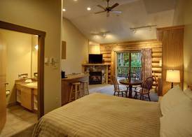 Tigh-Na-Mara Seaside Spa Resort 5