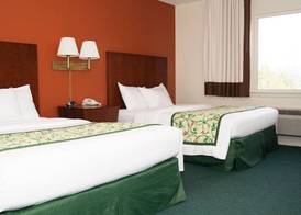 Red Carpet Inn and Suites Plymouth 5