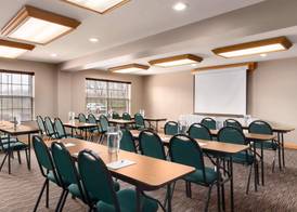 Country Inn & Suites Rochester South 5
