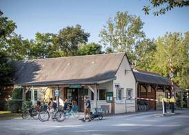 Huttopia Les Châteaux 2