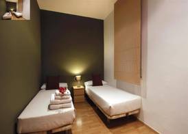 Fisa Rentals Ramblas Apartments 2