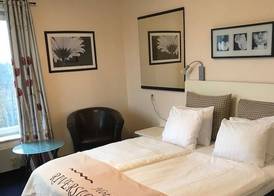 Hotel Riverside 5