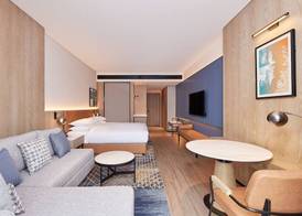 Four Points by Sheraton Shanghai Fengjing 5