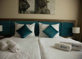 HOTEL NAIS 4