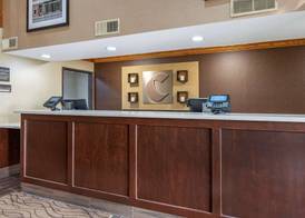 Comfort Inn & Suites Napoleon 2