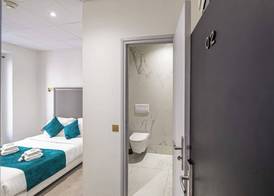 Apartment in Cannes for 2 People 3