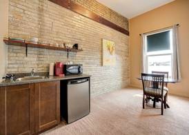 Wellington Inn by Hoco Hotels Collection 4