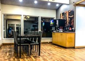 Econo Lodge Inn & Suites Winnemucca 3