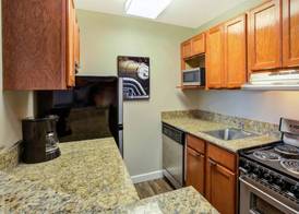TownePlace Suites Detroit Sterling Heights 5