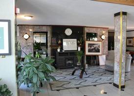 Bellevue Hotel and Suites 5