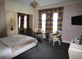 The Lilly Restaurant With Rooms 4
