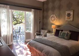Waterhouse Guest Lodge in Muckleneuk 5