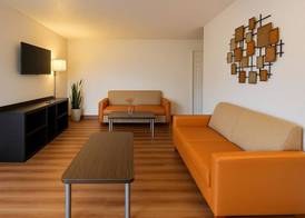 Motel 6 Duluth, MN 5