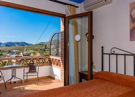 Hotel Rural Almazara 4
