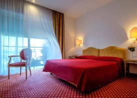 Hotel Bristol 4