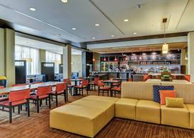 Courtyard by Marriott Bridgeport Clarksburg 2