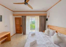 Handhuvaru Maldives 3