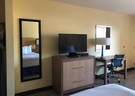Days Inn by Wyndham Hayward Airport 4