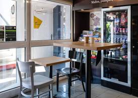 B&B HOTEL Grenoble Université 1 2