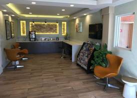 Crystal Inn Suites & Spas 3