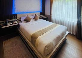 Pine Tree Resort 5