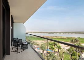 Yas Plaza Bay 4