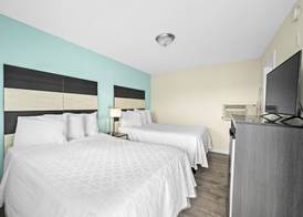 Madison Beach Motel 3