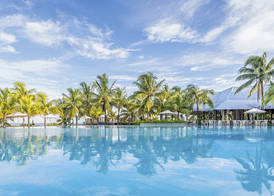 Victoria for 2 Beachcomber Resort & Spa 2