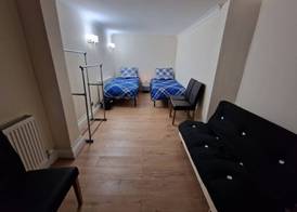 Rooms with Shared Bath Kitchen Parking 3