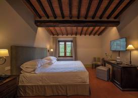 Borgo Le Noci Chianti Retreat & Pool 2