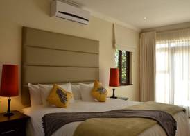 Inn and Out Plus Craighall 5