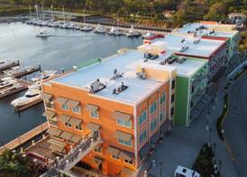 Marina Flamingo 2