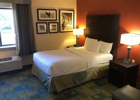 La Quinta by Wyndham Plattsburgh 5