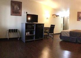 Rodeway Inn Moriarty 5